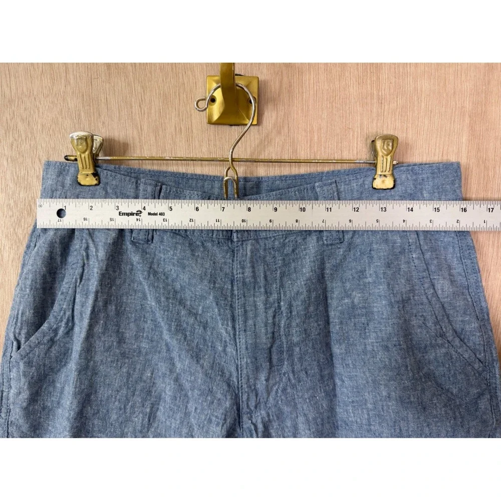 St. Johns Bay Mens Blue Cotton Linen Blend Flat Front Shorts Size 32